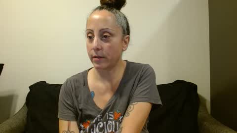 Snapshot of _sara_lynn_ chatting on 16, 5, 2026 Sara Lynn online show from 16, 5, 2026