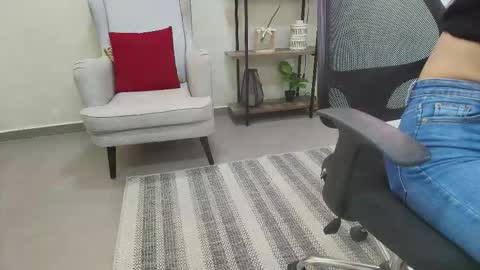 Sassy Girl online show from 22, 3, 2026