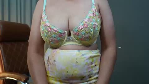 Snapshot of _savy_ chatting on 11, 7, 2026 Savreen online show from 11, 7, 2026
