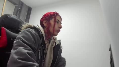 Snapshot of _selene_red chatting on 4, 6, 2026 Selene online show from 4, 6, 2026