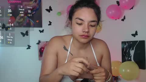 Snapshot of _serendepia_ chatting on 8, 12, 2024 Serendipia online show from 8, 12, 2024