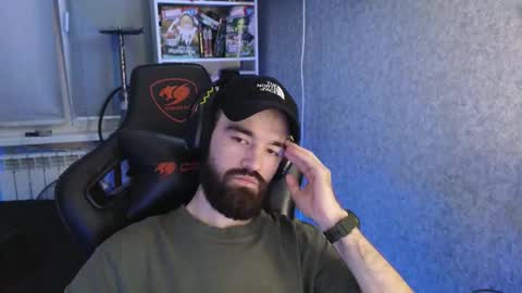 Ask me online show from 12, 11, 2025