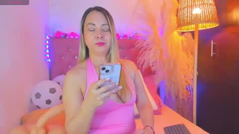 Snapshot of _sexbunny_ chatting on 14, 7, 2026 _sexbunny_ online show from 14, 7, 2026