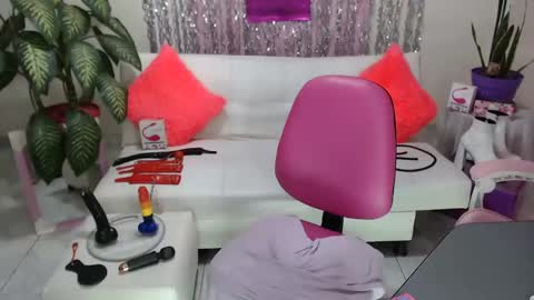 Snapshot of _sexypamela chatting on 20, 12, 2024 sexy pamela online show from 20, 12, 2024