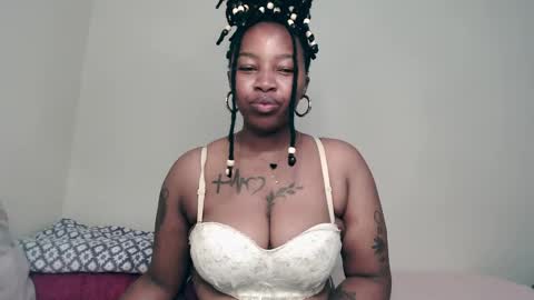 Snapshot of _sexysquirter chatting on 12, 11, 2025 _sexysquirter online show from 12, 11, 2025