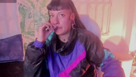 _sharlotte777 online show from 17, 4, 2026