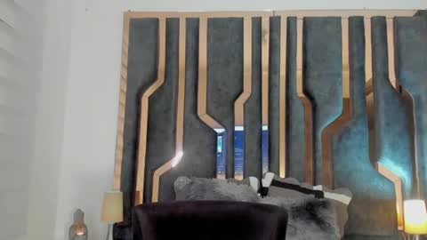 _silvia_vega_ online show from 8, 12, 2024