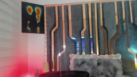 _silvia_vega_ online show from 16, 12, 2024