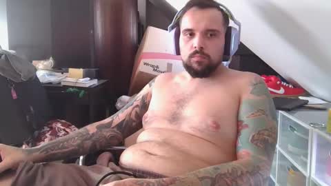 _smiley_bear27 online show from 11, 10, 2025