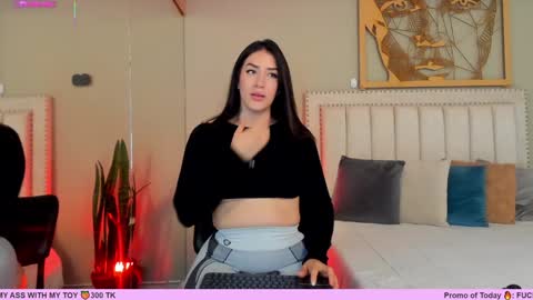 Snapshot of _sofia_cruz chatting on 7, 2, 2025 640 200 online show from 7, 2, 2025