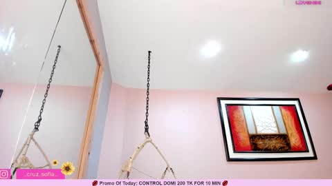 Snapshot of _sofia_cruz chatting on 10, 3, 2025 640 200 online show from 10, 3, 2025