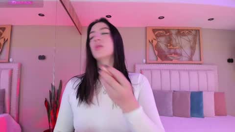 Snapshot of _sofia_cruz chatting on 20, 11, 2025 640 200 online show from 20, 11, 2025