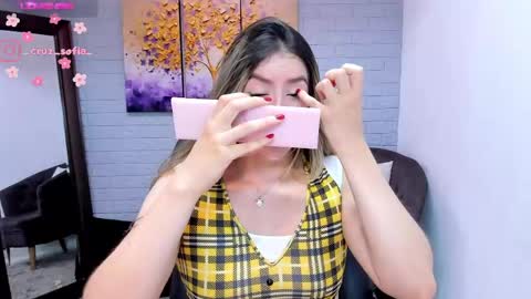 Snapshot of _sofia_cruz chatting on 22, 5, 2026 640 200 online show from 22, 5, 2026
