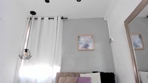 Snapshot of _sofia_cruz chatting on 31, 5, 2026 640 200 online show from 31, 5, 2026