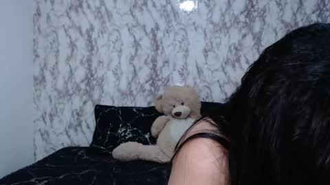 Sofia Parker online show from 12, 2, 2025