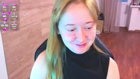 Snapshot of _sofiy_milashka chatting on 27, 10, 2025 Sofiy online show from 27, 10, 2025