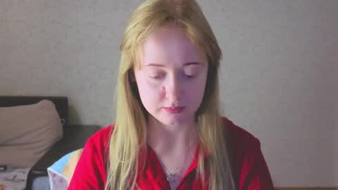 Snapshot of _sofiy_milashka chatting on 11, 11, 2025 Sofiy online show from 11, 11, 2025