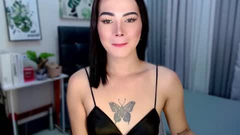 _sophie_69 online show from 17, 11, 2025