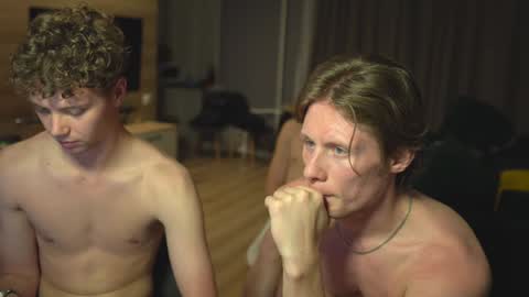 OLIVERpvt is open online show from 6, 1, 2025