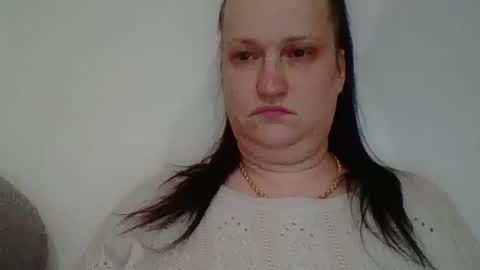 Melisa online show from 2, 2, 2025