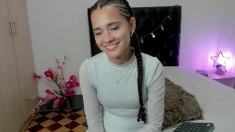 Sussi online show from 21, 2, 2025