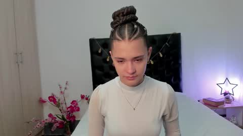 Sussi online show from 27, 2, 2025