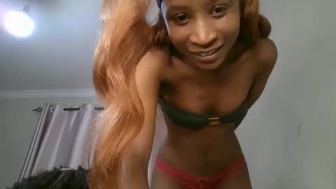 _sweetebony_r online show from 19, 2, 2026