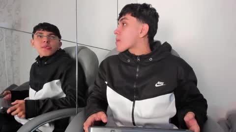 _taylorblack online show from 8, 4, 2026