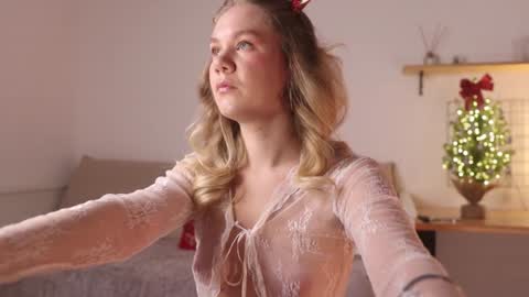 Annie online show from 26, 12, 2024