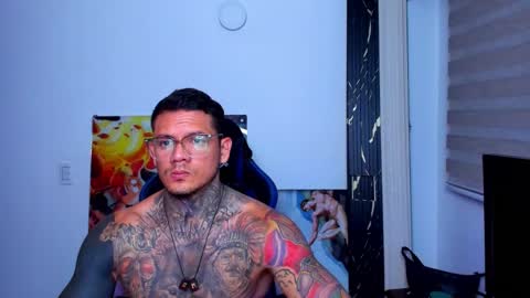 ThadeoWolf online show from 14, 10, 2025