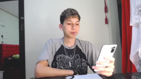 Snapshot of _thomas_hot_ chatting on 16, 12, 2024 Thomas online show from 16, 12, 2024