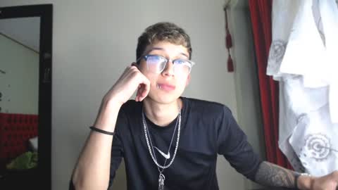 Snapshot of _thomas_hot_ chatting on 18, 12, 2024 Thomas online show from 18, 12, 2024