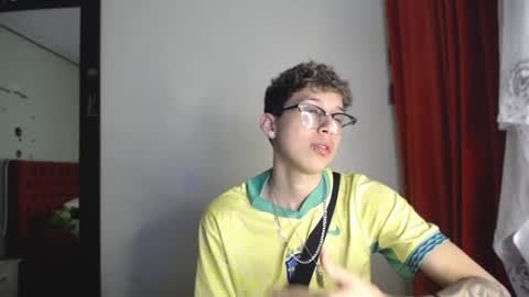 Snapshot of _thomas_hot_ chatting on 22, 12, 2024 Thomas online show from 22, 12, 2024