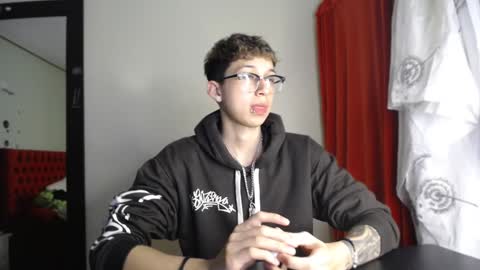 Snapshot of _thomas_hot_ chatting on 23, 12, 2024 Thomas online show from 23, 12, 2024