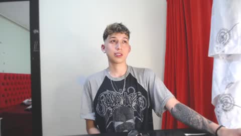 Snapshot of _thomas_hot_ chatting on 31, 12, 2024 Thomas online show from 31, 12, 2024