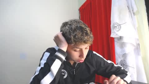 Snapshot of _thomas_hot_ chatting on 20, 1, 2025 Thomas online show from 20, 1, 2025