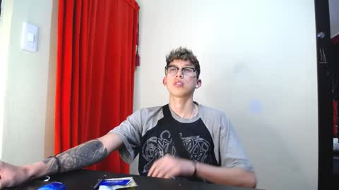 Snapshot of _thomas_hot_ chatting on 28, 1, 2025 Thomas online show from 28, 1, 2025