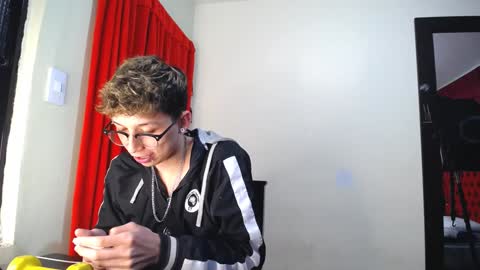 Snapshot of _thomas_hot_ chatting on 31, 1, 2025 Thomas online show from 31, 1, 2025