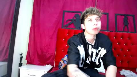 Snapshot of _thomas_hot_ chatting on 26, 2, 2025 Thomas online show from 26, 2, 2025