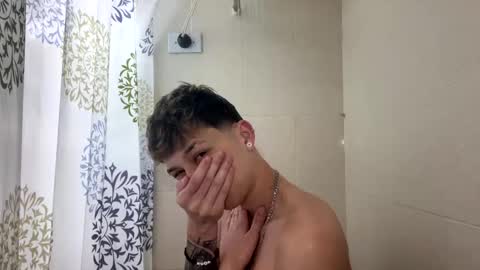 Snapshot of _thomas_hot_ chatting on 8, 3, 2025 Thomas online show from 8, 3, 2025