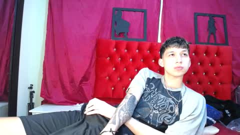 Snapshot of _thomas_hot_ chatting on 9, 3, 2025 Thomas online show from 9, 3, 2025