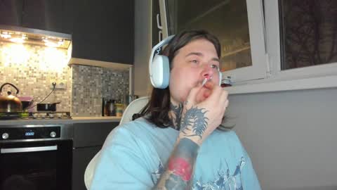 _torfin_ online show from 4, 1, 2025