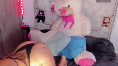 Snapshot of _trinitty chatting on 2, 10, 2025 _trinitty online show from 2, 10, 2025