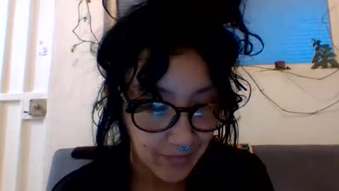 Snapshot of _tutti_frutti_ chatting on 2, 12, 2024 _tutti_frutti_ online show from 2, 12, 2024