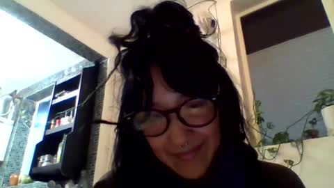 Snapshot of _tutti_frutti_ chatting on 4, 12, 2024 _tutti_frutti_ online show from 4, 12, 2024