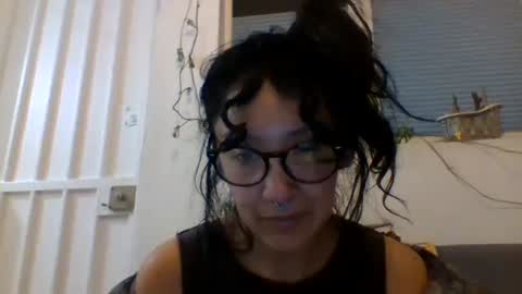 Snapshot of _tutti_frutti_ chatting on 27, 12, 2024 _tutti_frutti_ online show from 27, 12, 2024