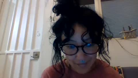 Snapshot of _tutti_frutti_ chatting on 31, 12, 2024 _tutti_frutti_ online show from 31, 12, 2024