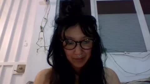 Snapshot of _tutti_frutti_ chatting on 11, 3, 2025 _tutti_frutti_ online show from 11, 3, 2025