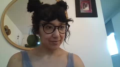 _tutti_frutti_ online show from 7, 2, 2026