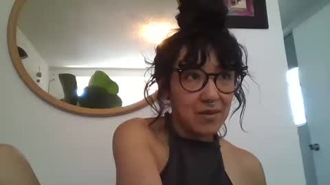 _tutti_frutti_ online show from 17, 2, 2026